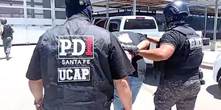 Otro delincuente de alto perfil tras las rejas: trasladaron a “Cheche” desde Córdoba a una cárcel de Rosario.