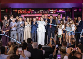 Pullaro inauguró el nuevo Aeropuerto de Rosario: “Hoy nos convertimos en la capital del interior de la República Argentina”.