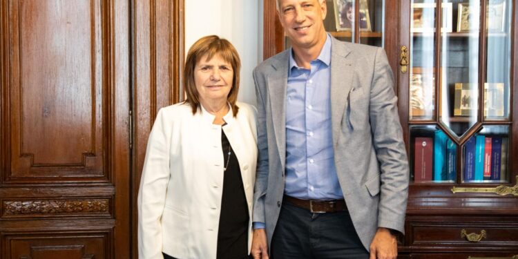 Scarpin se reunió con Patricia Bullrich para abordar la situación de seguridad y justicia en el norte santafesino.