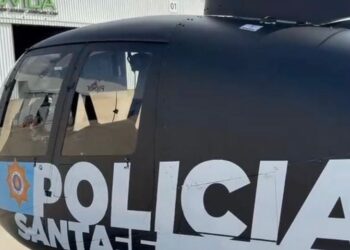 Seguridad: Provincia entrega a la Policía un helicóptero nuevo y más camionetas 0km adaptadas para el patrullaje.