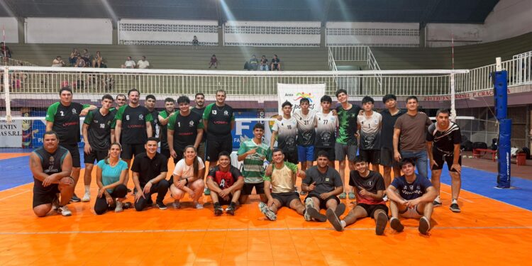 Torneo de Vóley No Federado: dos jornadas de deporte y competencia en Villa Ocampo.