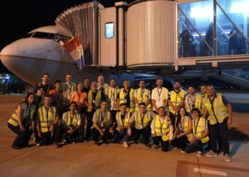 Aeropuerto Internacional Rosario: el primer vuelo internacional partió con el 96 % de ocupación rumbo a Panamá.