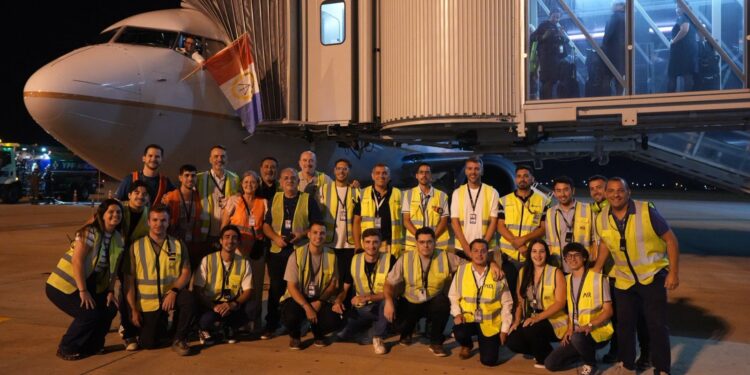 Aeropuerto Internacional Rosario: el primer vuelo internacional partió con el 96 % de ocupación rumbo a Panamá.