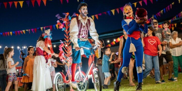 Operativo Verano en Santa Fe: más de 30 fiestas populares y eventos culturales para disfrutar en enero.