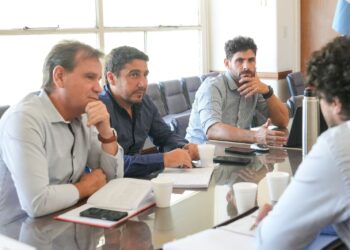 Santa Fe y Entre Ríos comenzaron a diagramar una ronda de negocios conjunta.