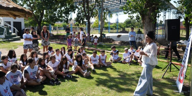 Objetivo Dengue: Pullaro destacó la inversión provincial y las acciones preventivas en el territorio santafesino.