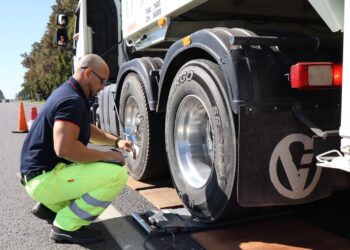 Pesaje de camiones: Provincia detectó excesos de hasta 25.000 kilos y las multas llegan hasta $ 18 millones.