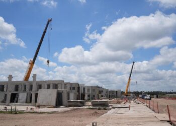 Pullaro recorrió la obra de la cárcel de alto perfil “El Infierno” que tiene un avance del 40 %.