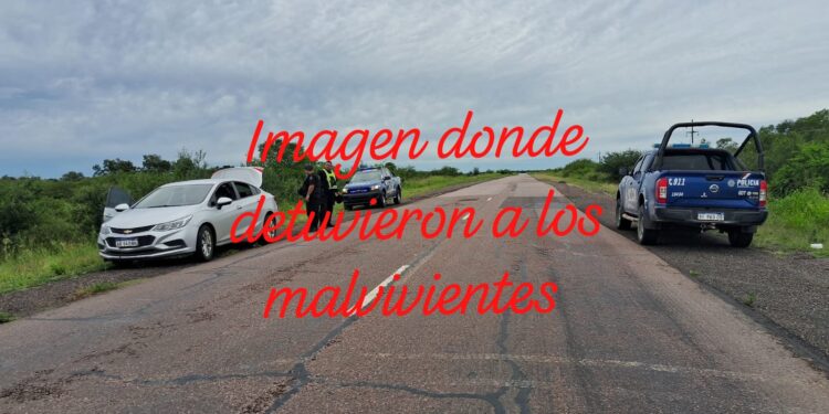 Violento asalto a un kiosco en Villa Ocampo: un herido de bala y tres aprehendidos.