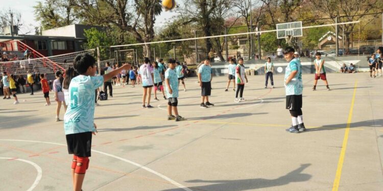 Comienza hoy el Encuentro Infantil de Vóley en Villa Ocampo.