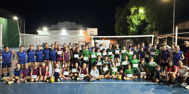 Se desarrolló la segunda y última fecha del Encuentro Infantil de Vóley en Villa Ocampo.