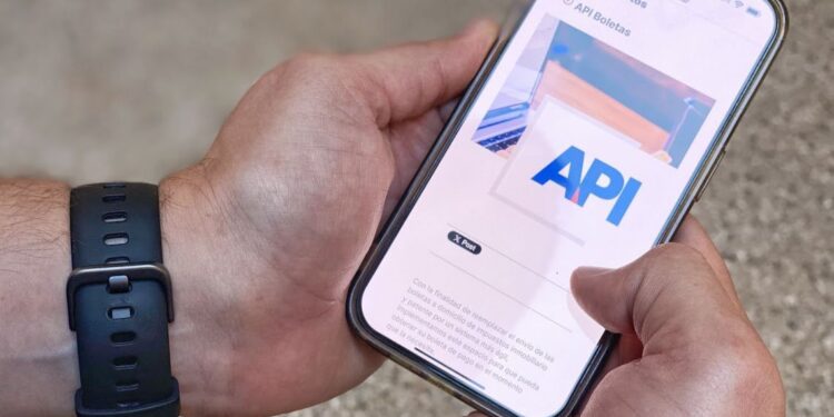 Más de 100.000 adhesiones a Mi Boleta Digital y 96.000 al débito automático acompañan la transformación digital de API.