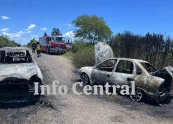 Villa Ocampo: Incendio de un automóvil en el Camping Don Avelino: solo se registraron daños materiales.