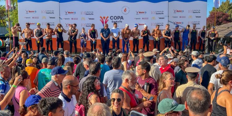 Pullaro en la largada de la Maratón Santa Fe – Coronda: “Esta competencia muestra la identidad de lo que somos los santafesinos”.