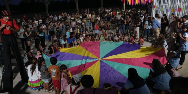 Pullaro anticipó que la Provincia inaugurará 7 establecimientos educativos antes del inicio de clases.