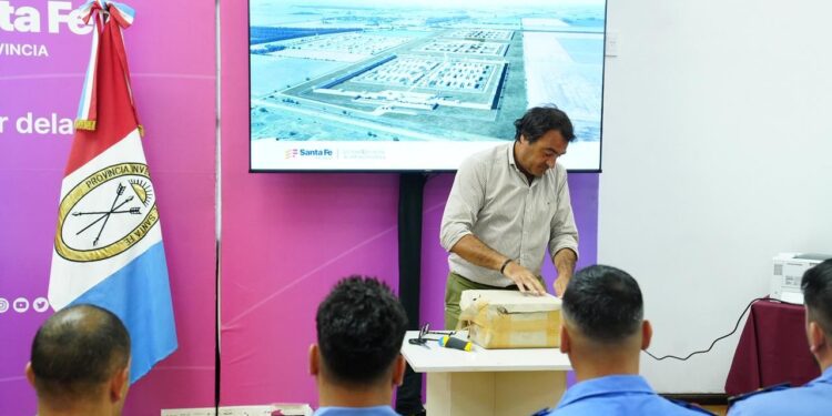 Se presentaron ocho ofertas para la nueva unidad penal de Piñero.