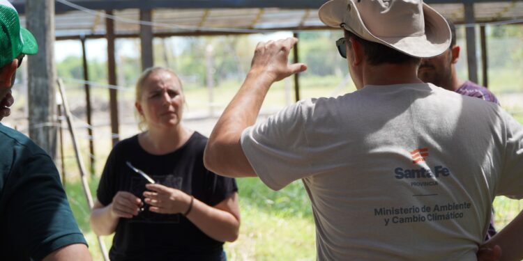 Villa Ocampo: Autoridades provinciales y municipales recorrieron el Vivero Municipal y destacaron inversiones del programa “Plantar Futuro”.