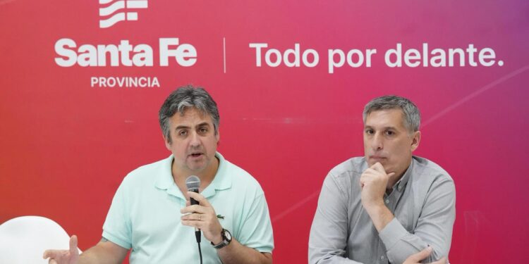 La seguridad pública nunca se resintió y avanza el diálogo para normalizar el servicio en Rosario.