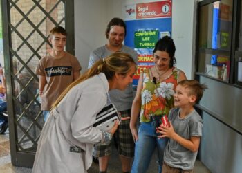 Día de las Cardiopatías Congénitas: Santa Fe realizó 150 cirugías en 2025 y redujo a una sola las derivaciones fuera de la provincia.