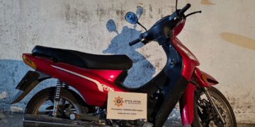 Las Toscas: Roban una moto, la policía la recupera y el ladrón logró escapar.