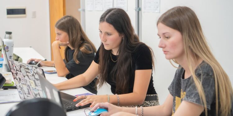 Educación: se abren 18 nuevas carreras terciarias en todo el territorio provincial.