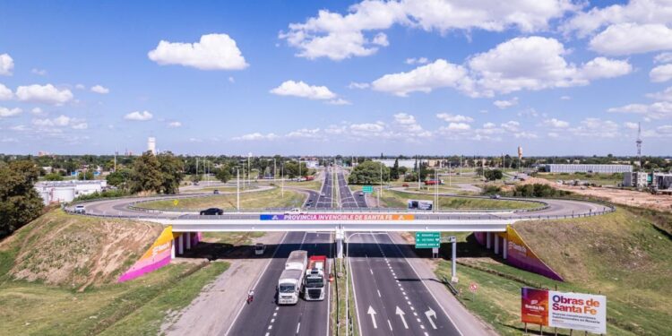 Histórico: a partir de este lunes queda habilitado el tercer carril de la Autopista Rosario-Santa Fe.