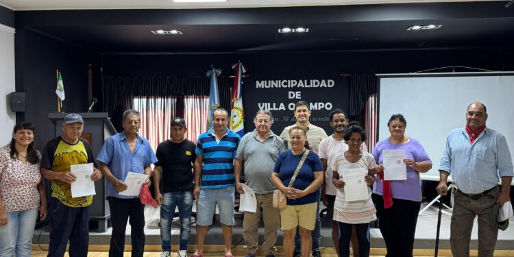 Villa Ocampo: Entrega de Pensiones en el Marco de la Ley Provincial N° 5110.
