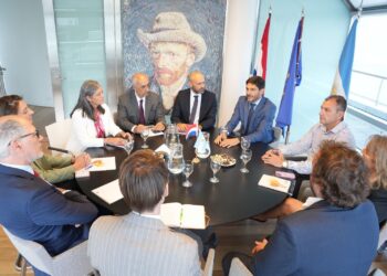 Pullaro y Puccini juegan fuerte: Santa Fe quiere protagonismo en la Hidrovía.