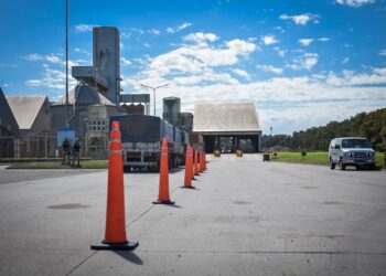 Santa Fe celebra una inversión trascendental: LDC Timbúes suma 3.000 toneladas diarias.