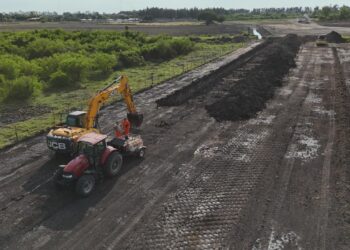 Tercera Vía en marcha: el Gobierno Provincial ya completó la limpieza de la traza para iniciar la construcción.