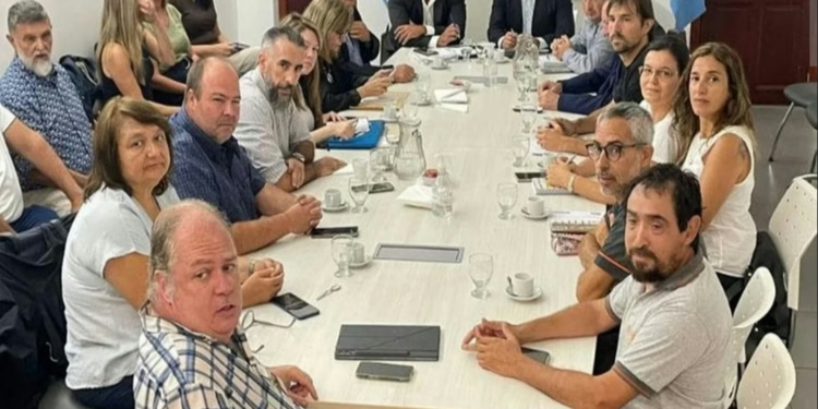 Salud: AMRA Santa Fe también aceptó la propuesta salarial provincial.