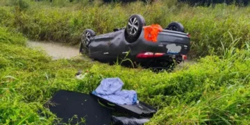 Volcó un automóvil en Ruta 11 a la altura de Vera y el conductor resultó ileso.