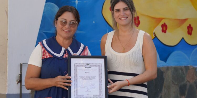 Educación y compromiso; reconocimiento al J.I.P.I. N° 1467 “Santísima Virgen Niña” por su 20° aniversario. 