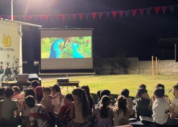 VILLA OCAMPO : SE REALIZÓ “NOCHES MÁGICAS EN EL CAF” CON GRAN PARTICIPACIÓN DE FAMILIAS.