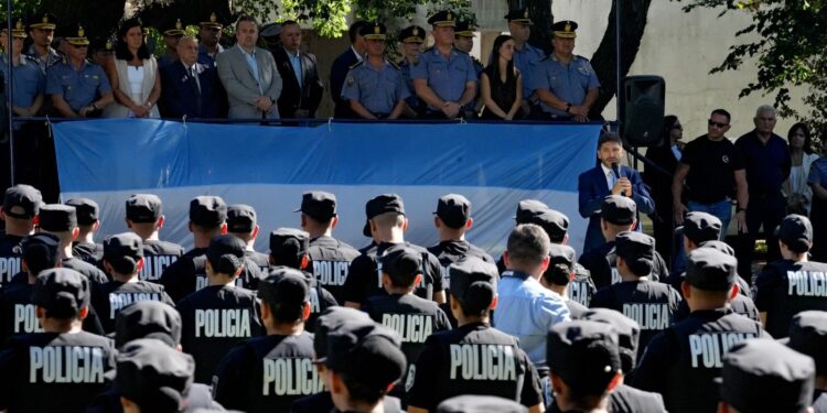 Pullaro: “Pasamos de ser la provincia con mayores índices de violencia, a ser una de las más seguras de la Argentina”.