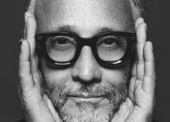 El reencuentro más esperado: Fito Páez vuelve a Rosario con un show histórico en el Monumento.