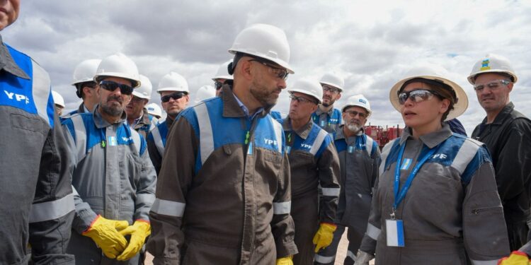 Puccini en Vaca Muerta: “Una alianza estratégica para el desarrollo de proveedores santafesinos”.