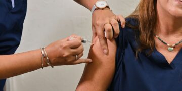 Provincia dio inicio a la campaña de vacunación antigripal 2026.