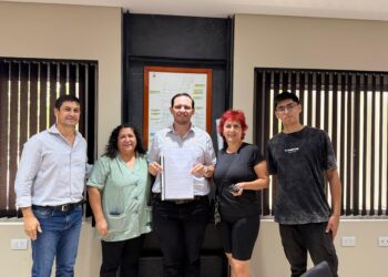 Villa Ocampo firmó un convenio para la creación de una Oficina de Castraciones.