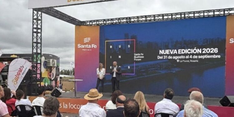 En Expoagro, Puccini lanzó el foro que conecta la provincia con el mundo.