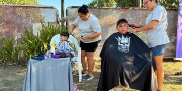 Se realizó con éxito una nueva edición de “Tijeras Solidarias”.