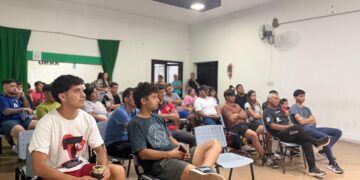 Se realizó en Villa Ocampo una capacitación para árbitros de fútbol.