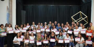 Villa Ocampo : Finalizó el Curso de Promotores Gerontológicos con orientación en Auxiliar Gerontológico.