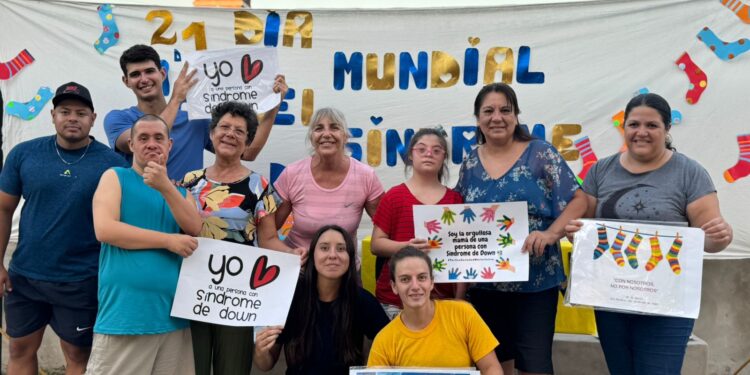 Villa Ocampo: Caminata aeróbica por la inclusión en el marco del Día Mundial del Síndrome de Down.