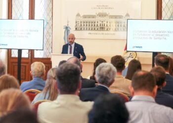 Ante la caída en los recursos que envía Nación, Santa Fe crea un fondo propio para sostener la educación técnica.