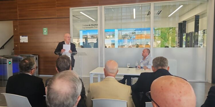 Hidrovía: Santa Fe impulsa junto a Nación un esquema de control eficiente y con fuerte respaldo productivo.