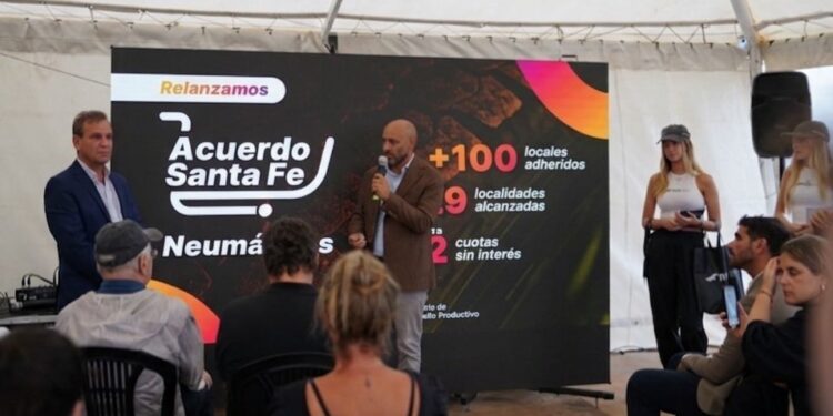 Provincia relanzó Acuerdo Santa Fe Neumáticos, con más cuotas y nuevos locales adheridos.