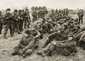 Villa Ocampo: Invitación al acto por el Día del Veterano y de los Caídos en la Guerra de Malvinas.