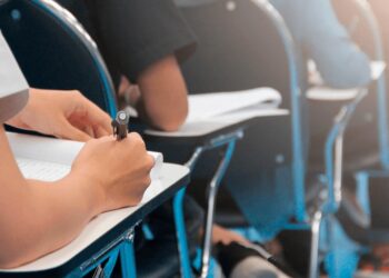 Villa Ocampo: Reunión informativa para beneficiarios de becas estudiantiles 2026.