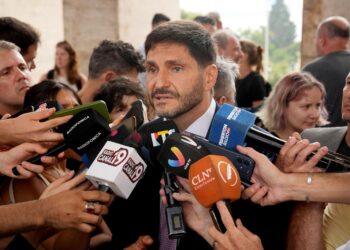 Pullaro dispuso un amplio despliegue interministerial en San Cristóbal tras el trágico hecho ocurrido en una escuela.